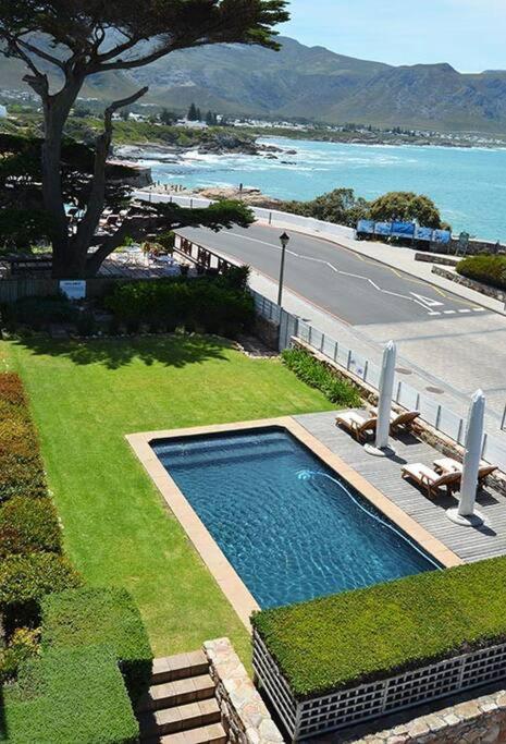 Hermanus Seaview Apartment Exterior photo